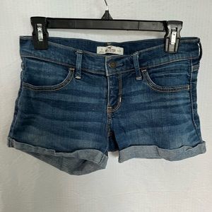 🏝️ Hollister Denim Jean Short Shorts size 3